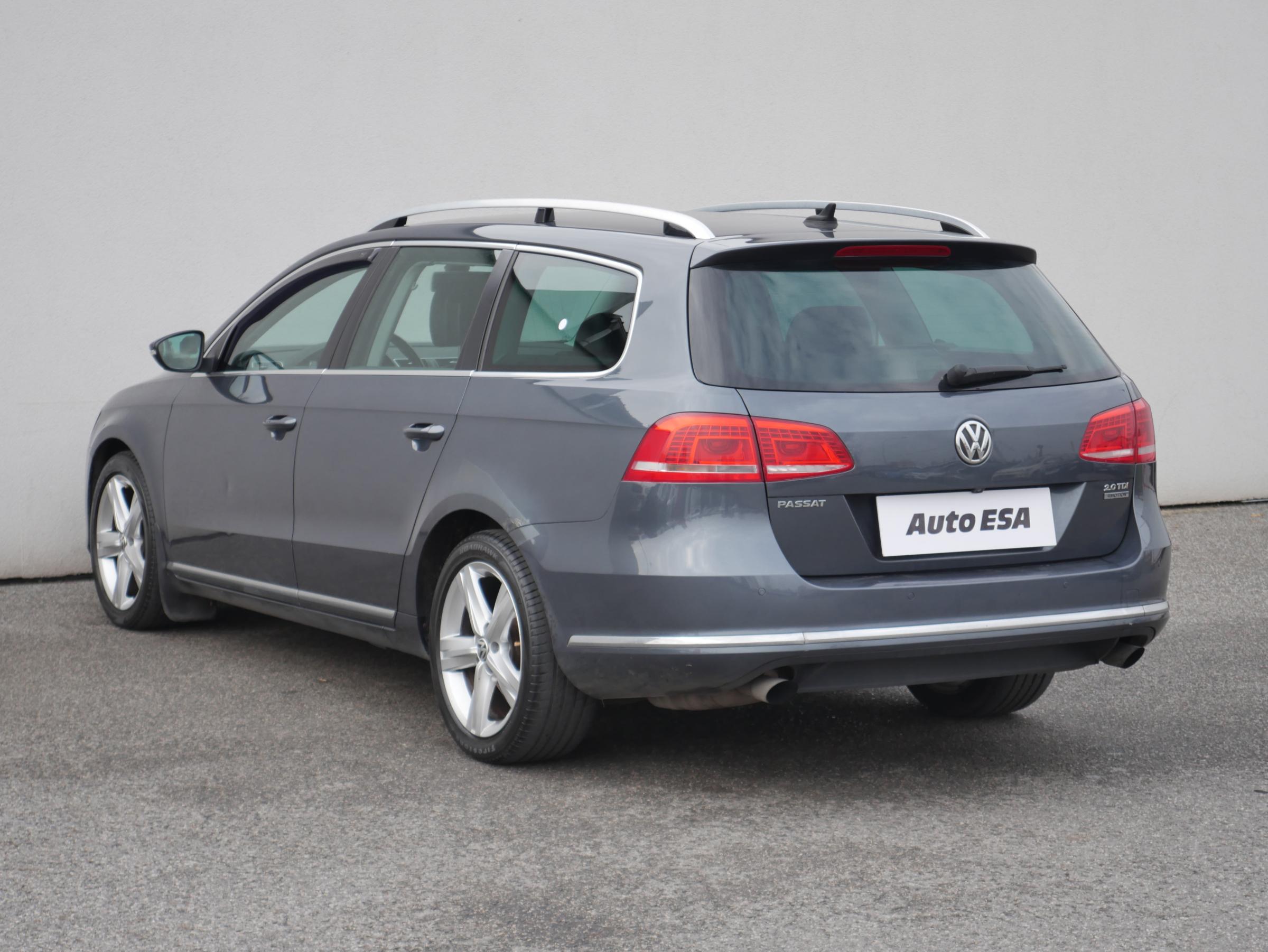 Volkswagen Passat, 2011 - pohled č. 6