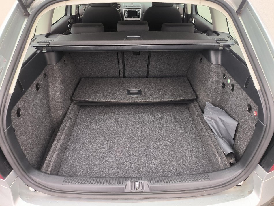 Škoda Octavia II 1.4 TSi Elegance