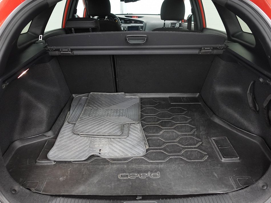 Kia Ceed 1.6 CRDi 