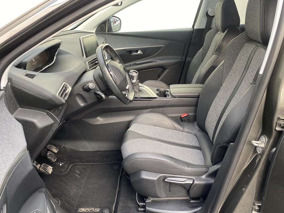 Peugeot 3008 1.5 HDi Allure