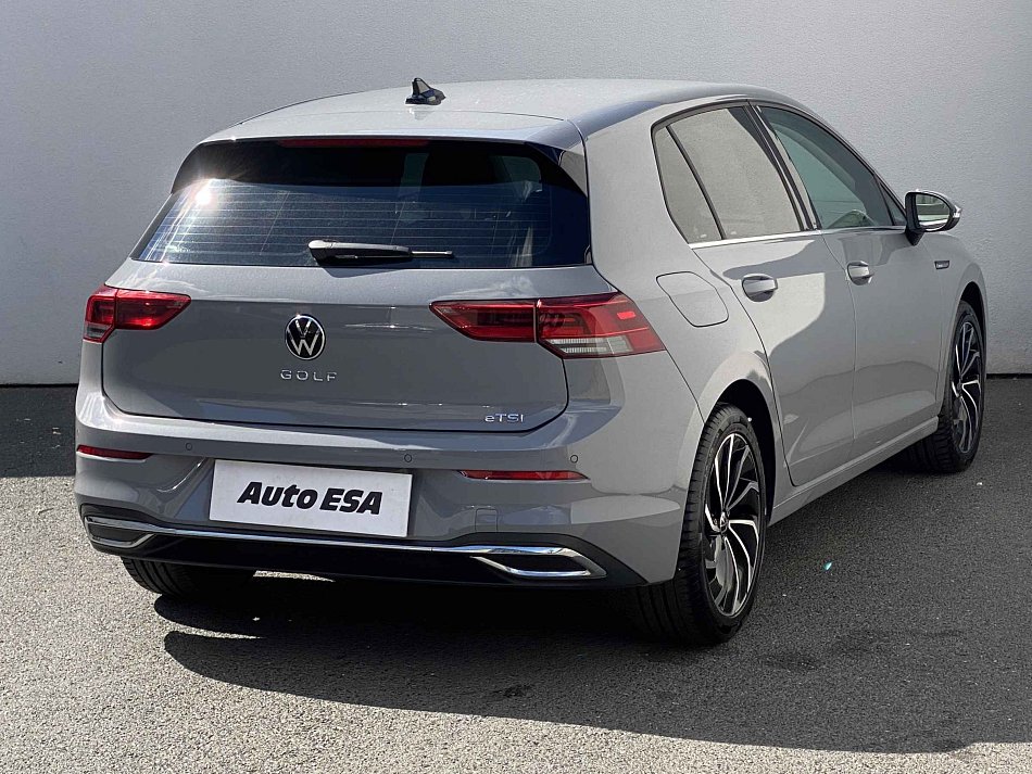 Volkswagen Golf 1.5 TSi Style