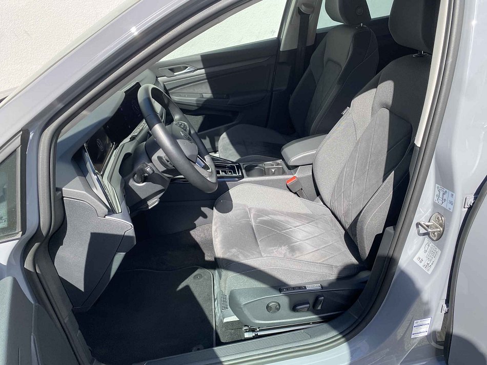Volkswagen Golf 1.5 TSi Style