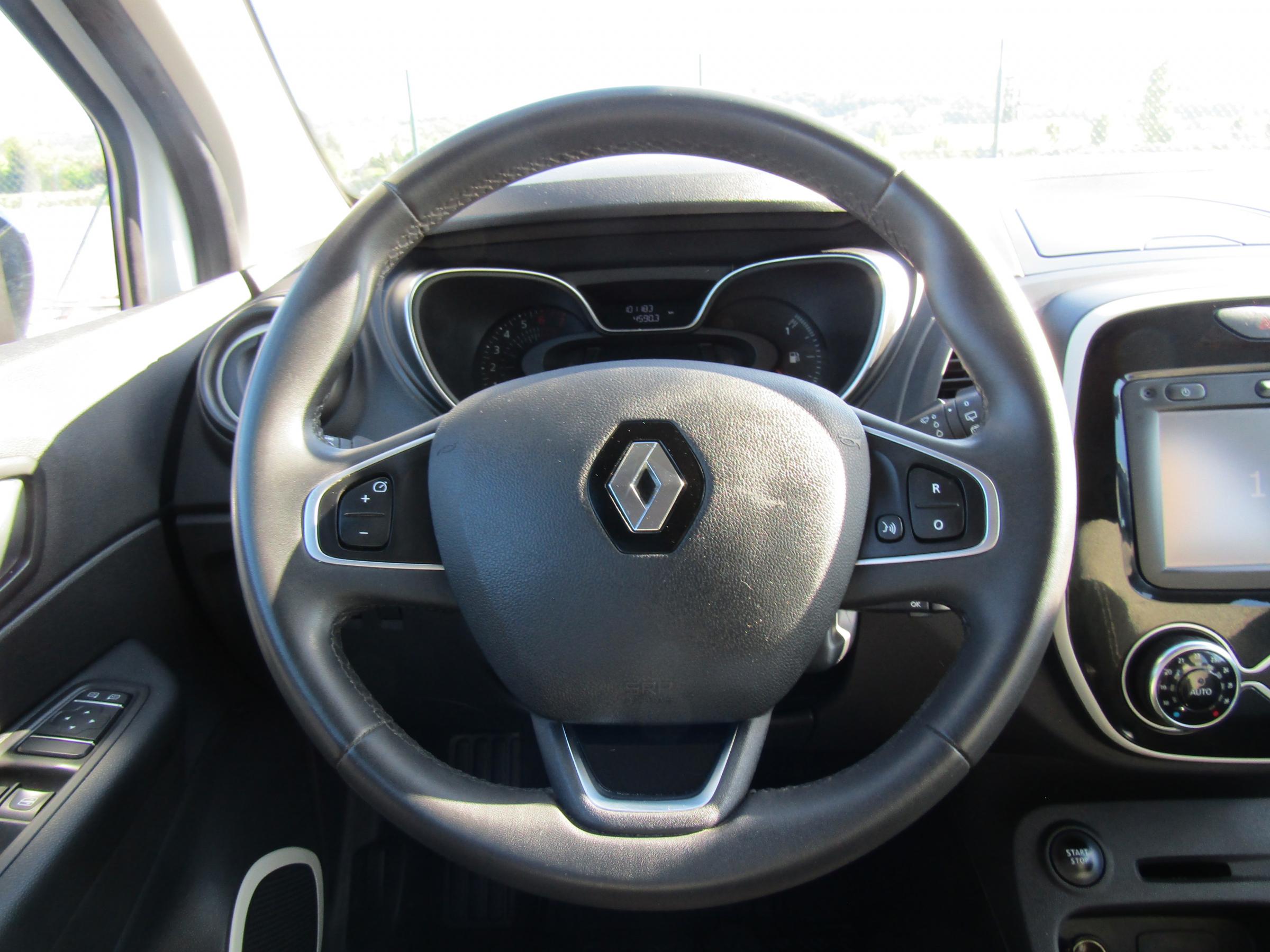 Renault Captur, 2017 - pohled č. 12