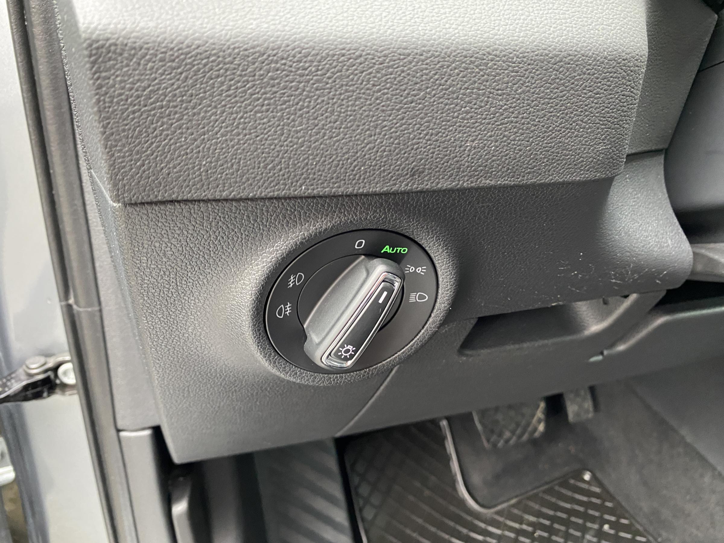 Škoda Karoq, 2018 - pohled č. 18