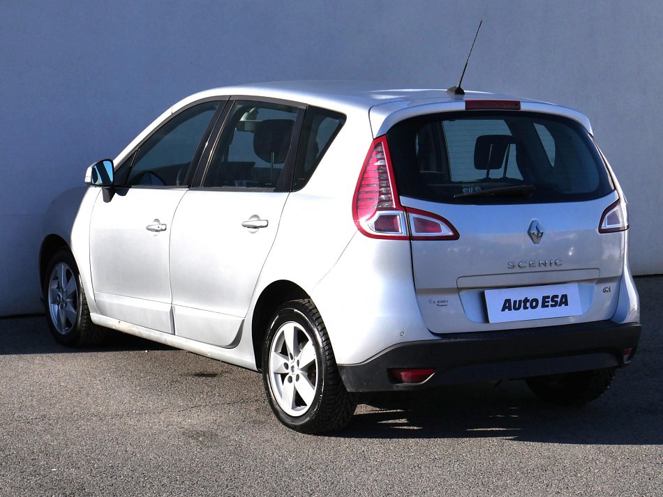 Renault Scénic 1.9 DCi 