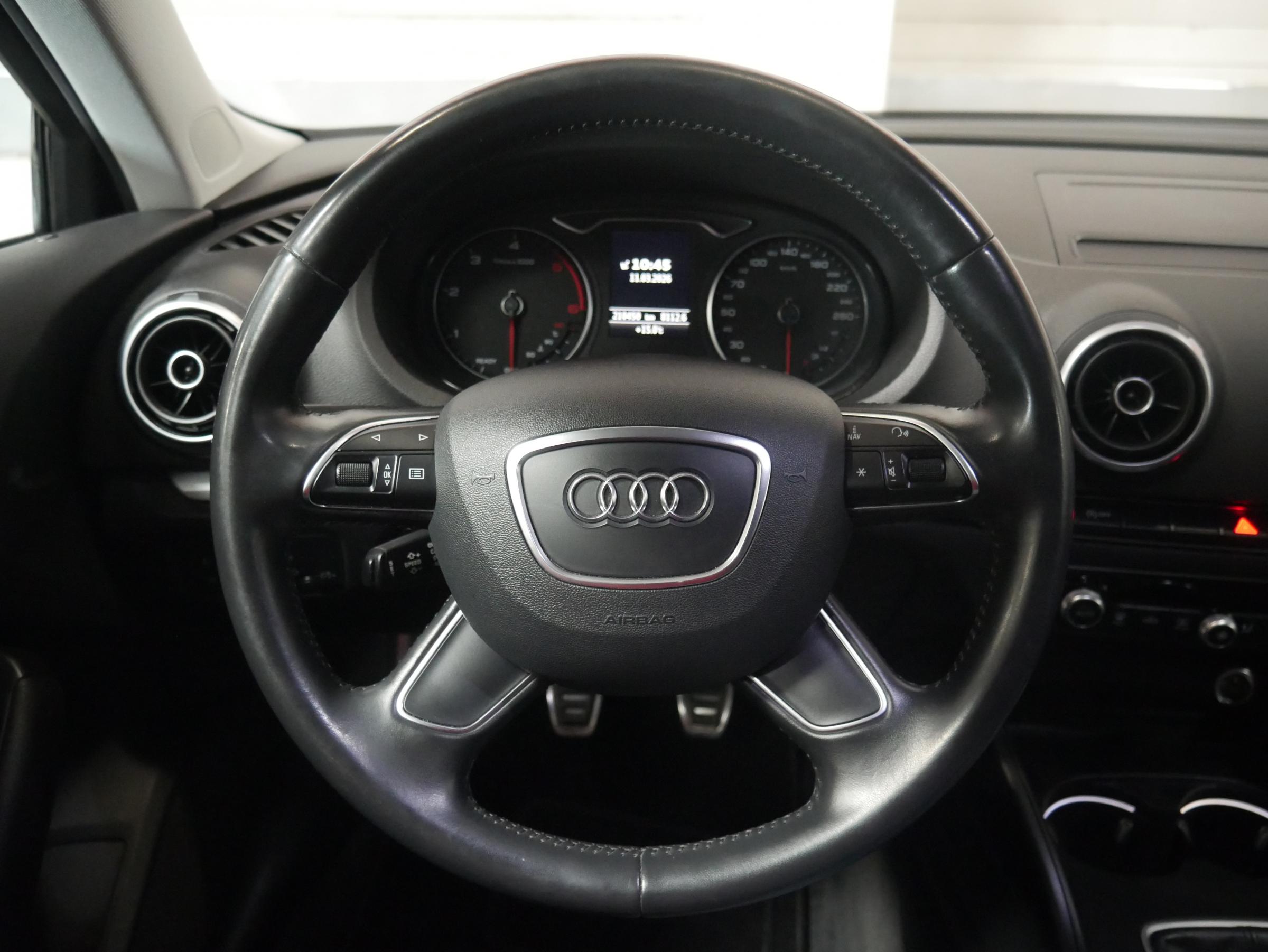 Audi A3, 2015 - pohled č. 12