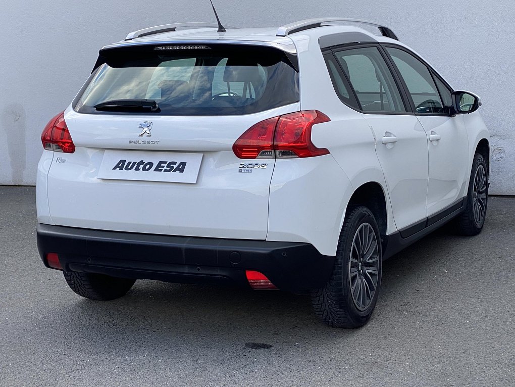 Peugeot 2008 1.2PT 