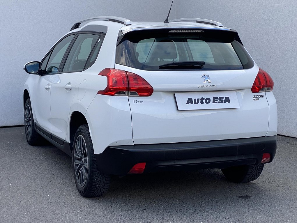 Peugeot 2008 1.2PT 
