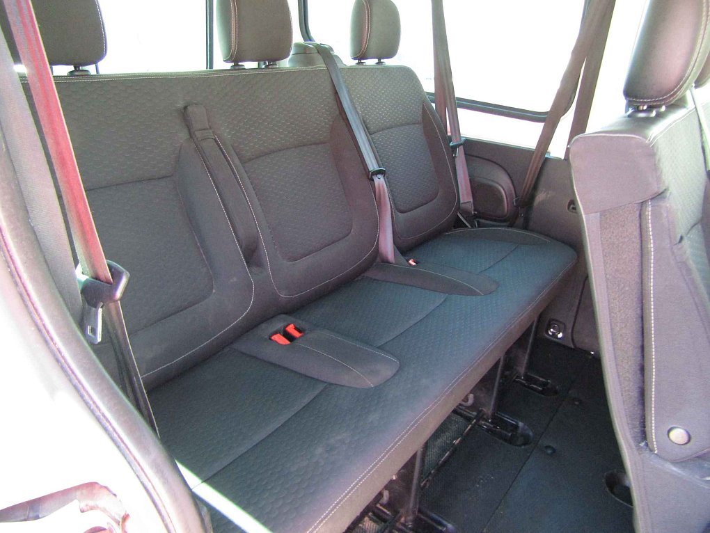 Opel Vivaro 1.6CDTi  L2 9míst