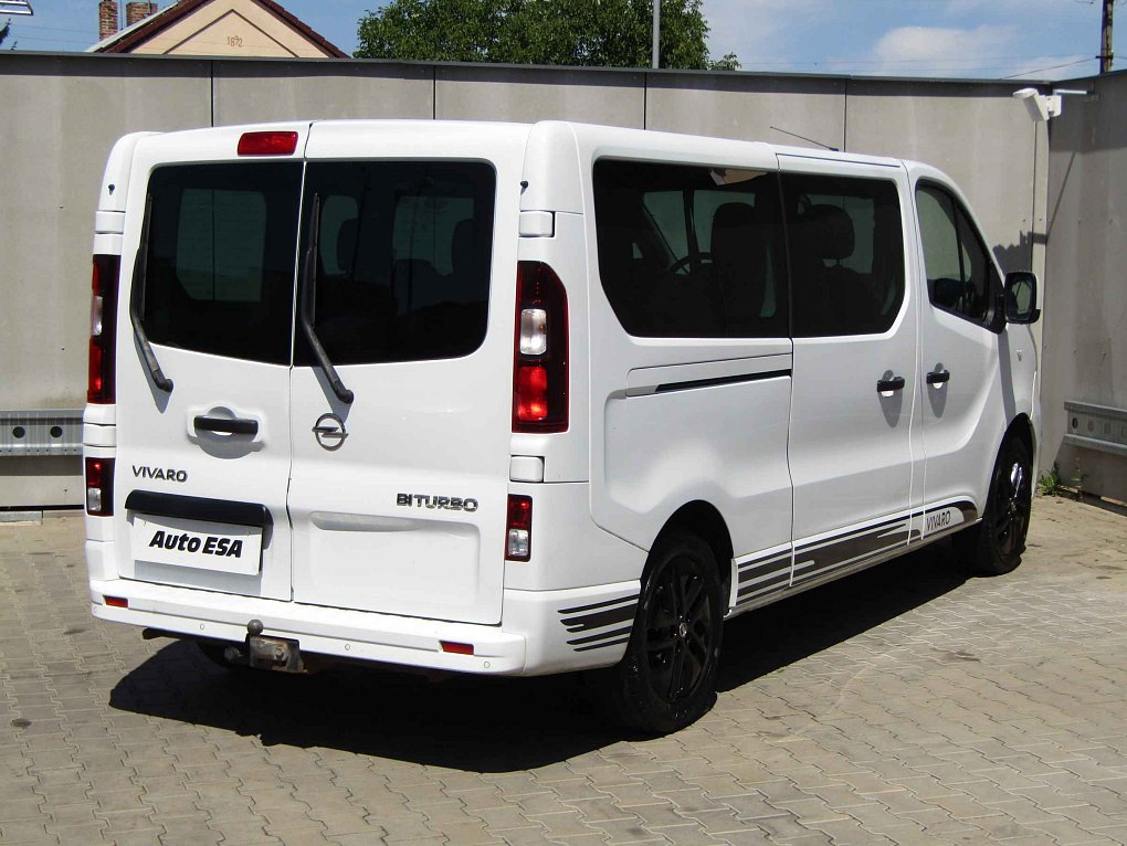 Opel Vivaro 1.6CDTi  L2 9míst