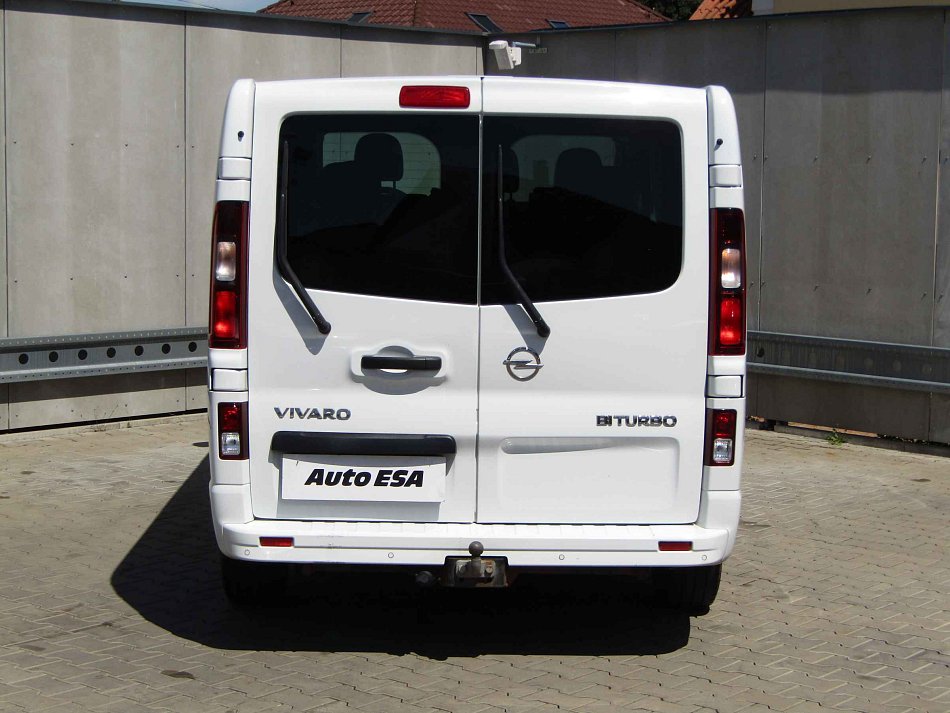 Opel Vivaro 1.6CDTi  L2 9míst