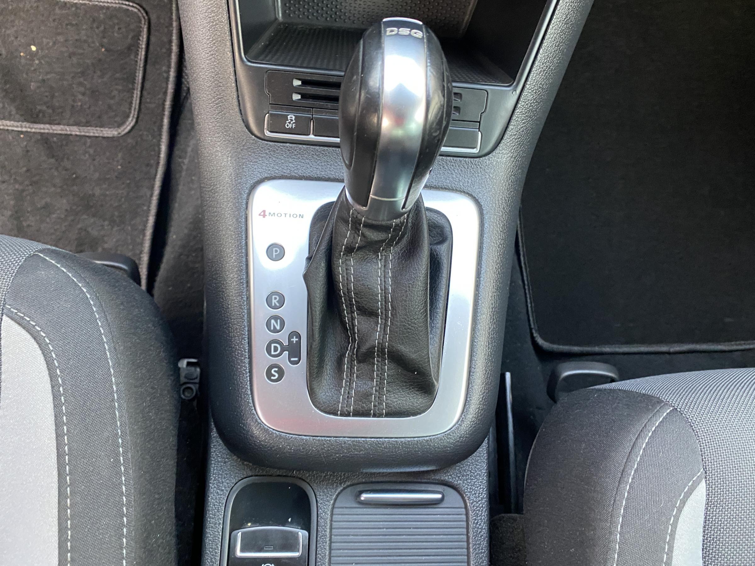 Volkswagen Tiguan, 2013 - pohled č. 17