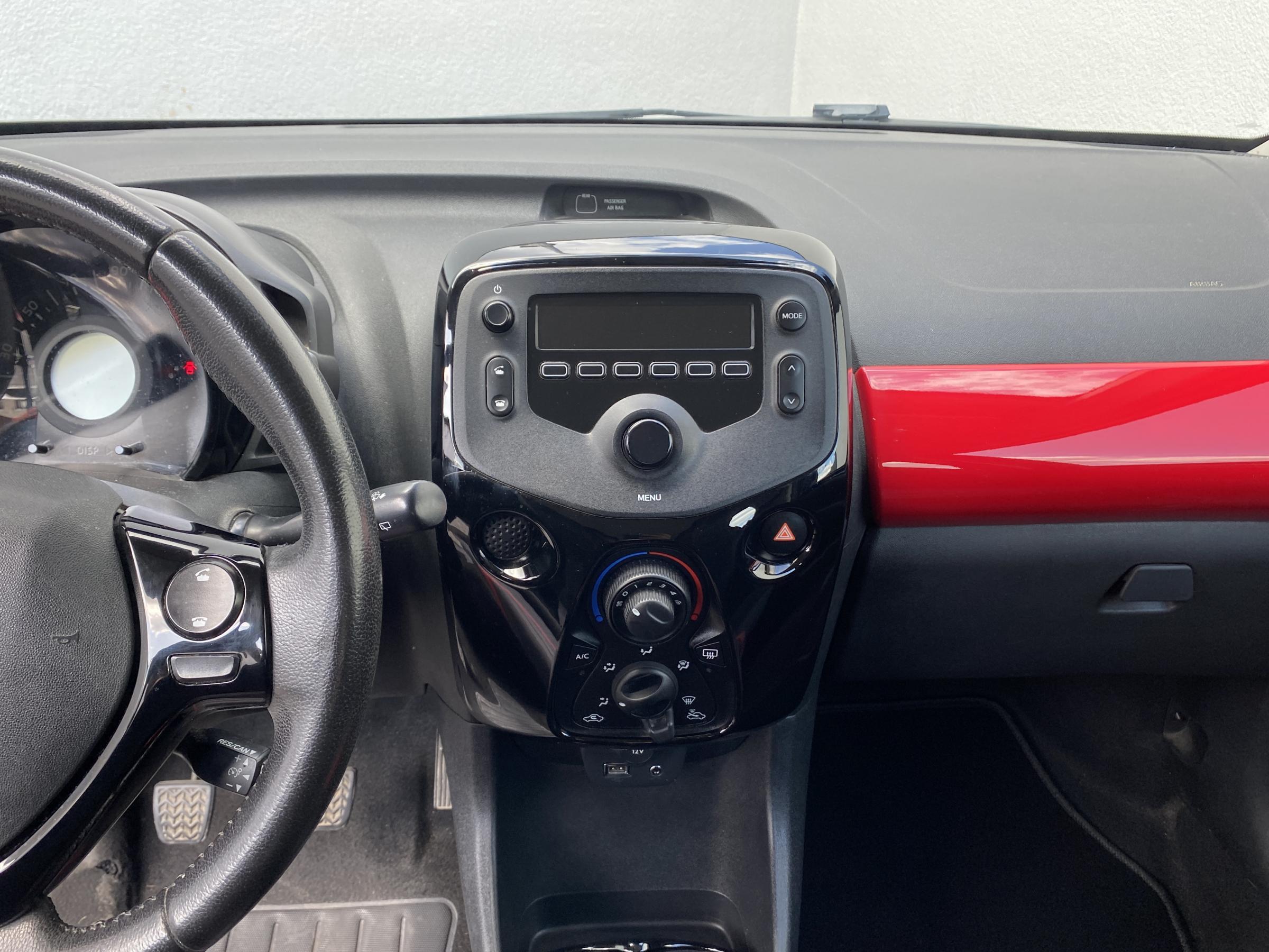 Peugeot 108, 2016 - pohled č. 10