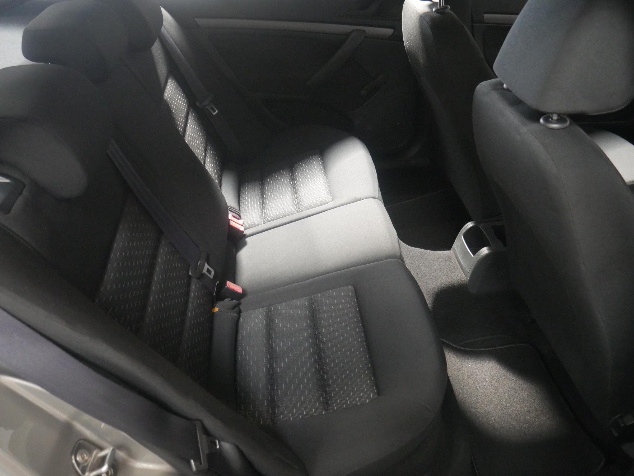 Škoda Octavia II, 2012 - pohled č. 13