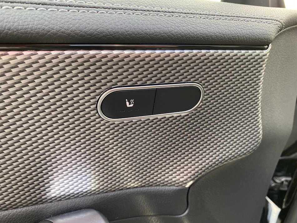 Mercedes-Benz CLA 2.0D  180d