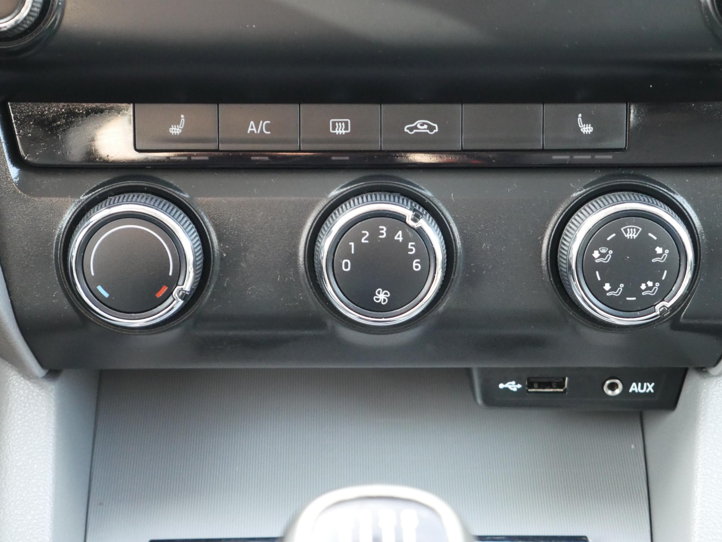 Škoda Octavia III, 2015 - pohled č. 12