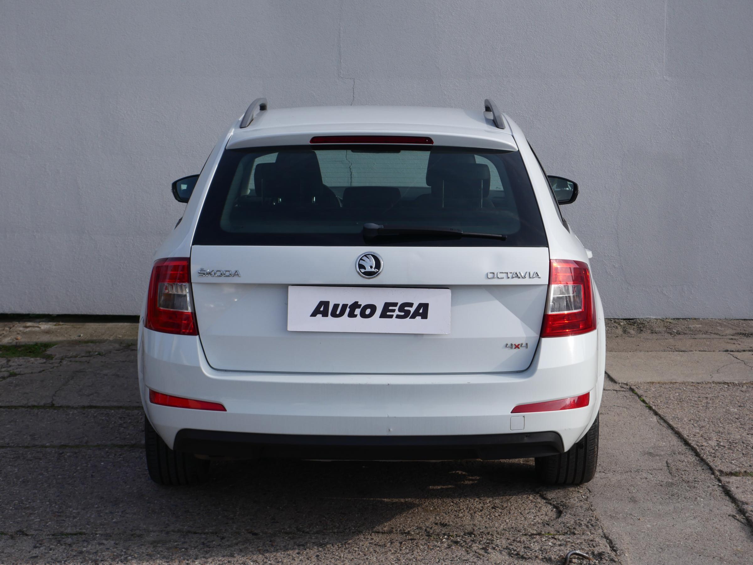 Škoda Octavia III, 2015 - pohled č. 5