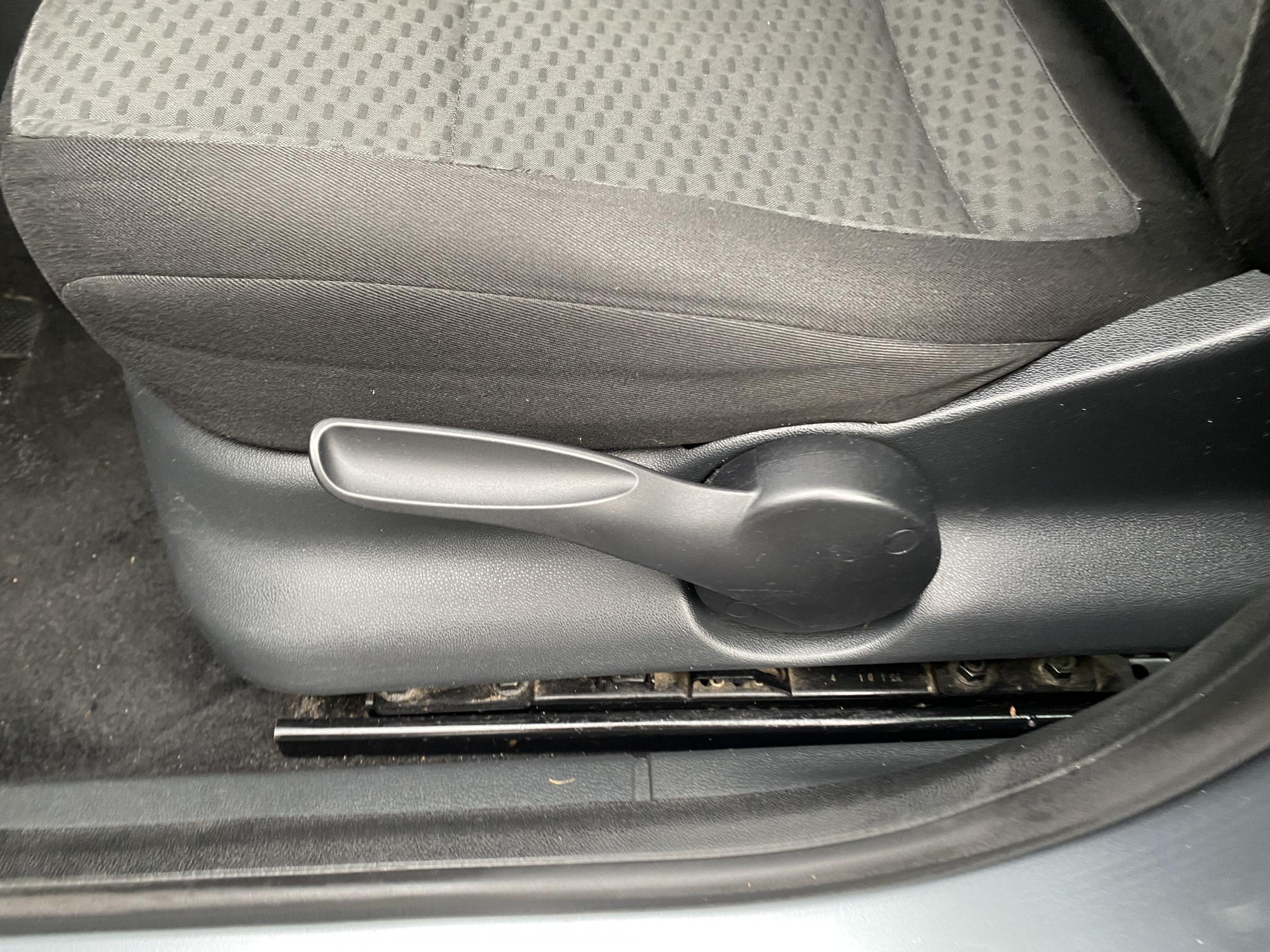 Škoda Roomster, 2011 - pohled č. 14