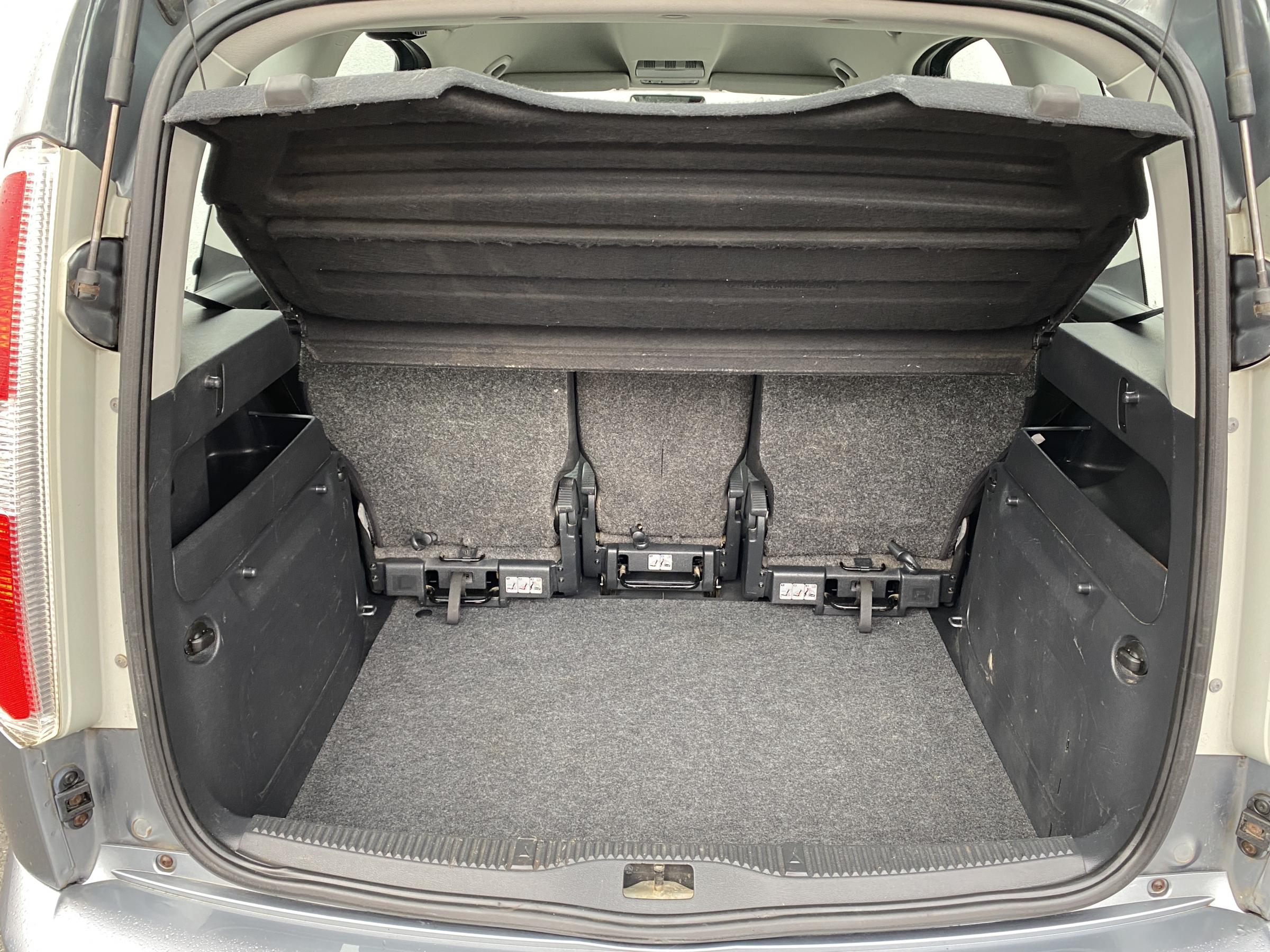 Škoda Roomster, 2011 - pohled č. 7