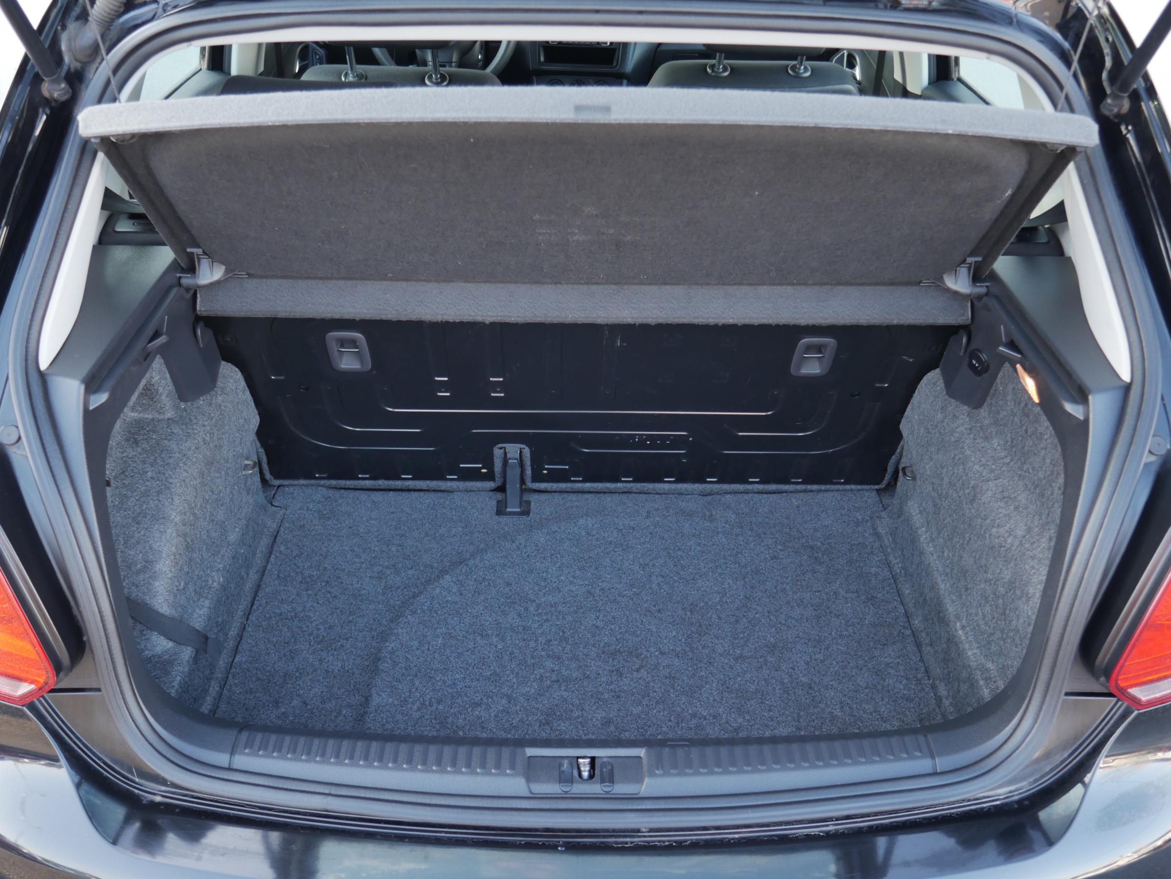 Volkswagen Polo, 2010 - pohled č. 7