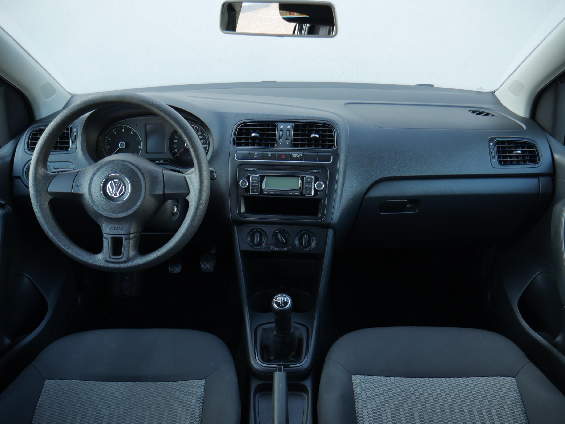 Volkswagen Polo, 2010 - pohled č. 8