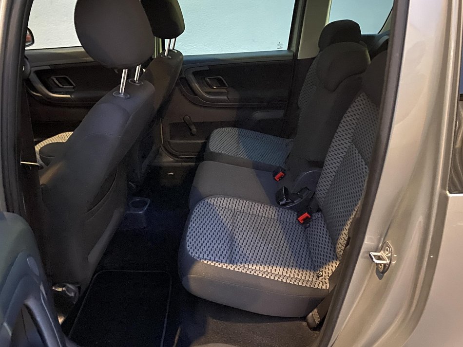 Škoda Roomster 1.2 TSi Style