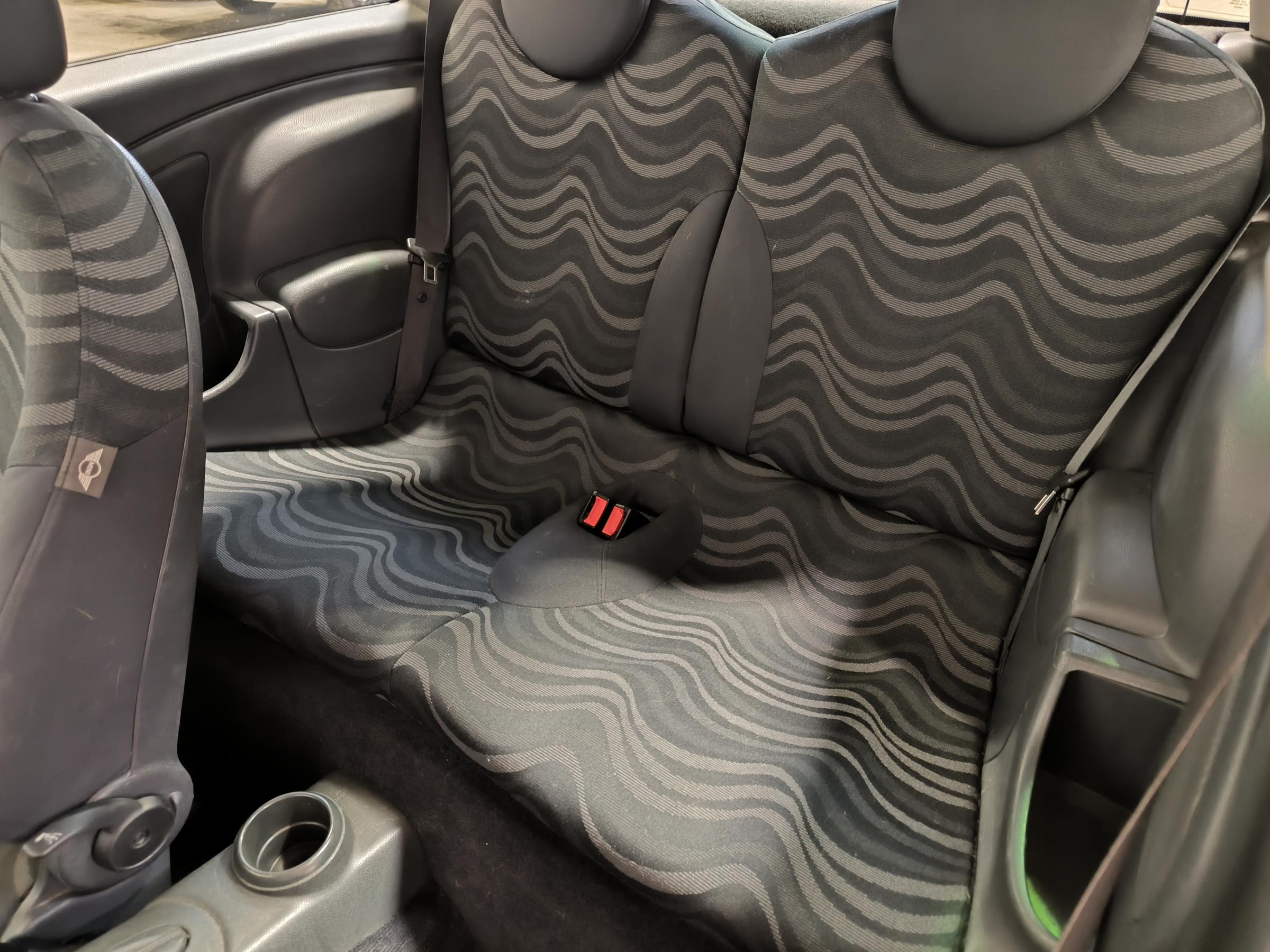 Mini One, 2004 - pohled č. 9