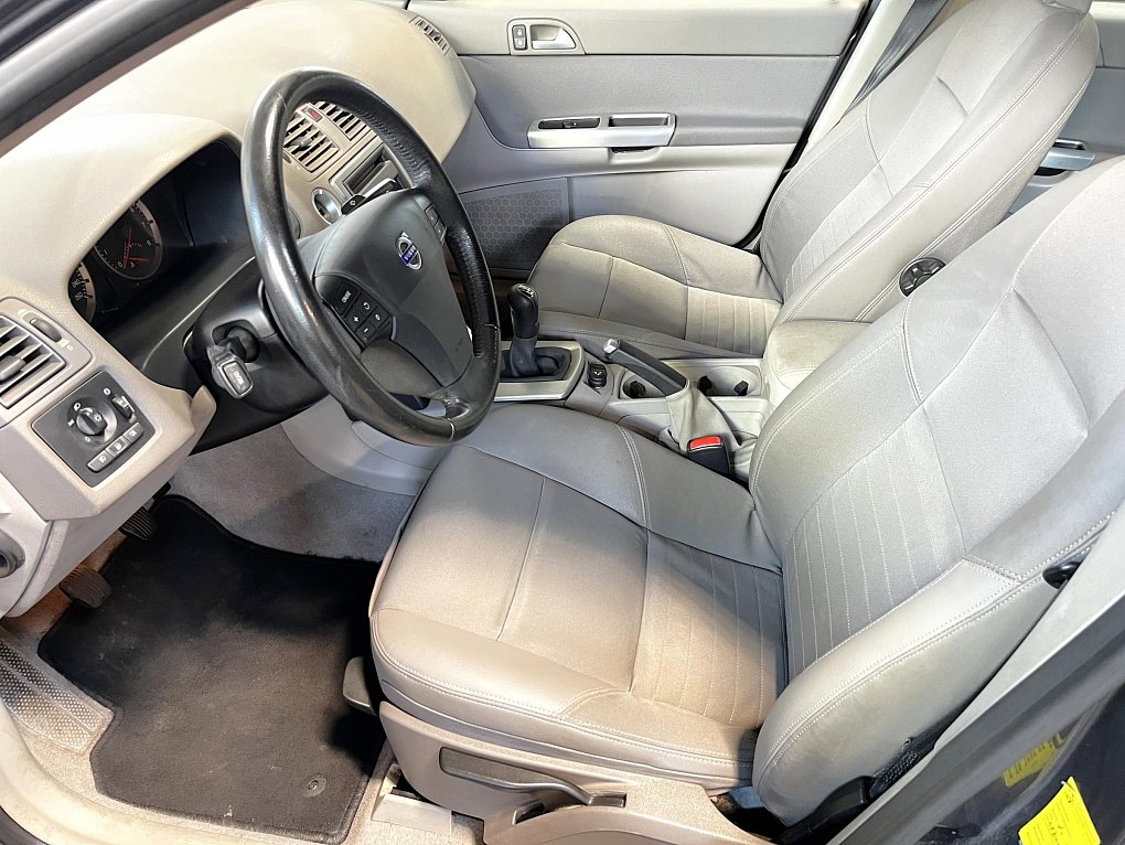 Volvo S40 2.4i Momentum