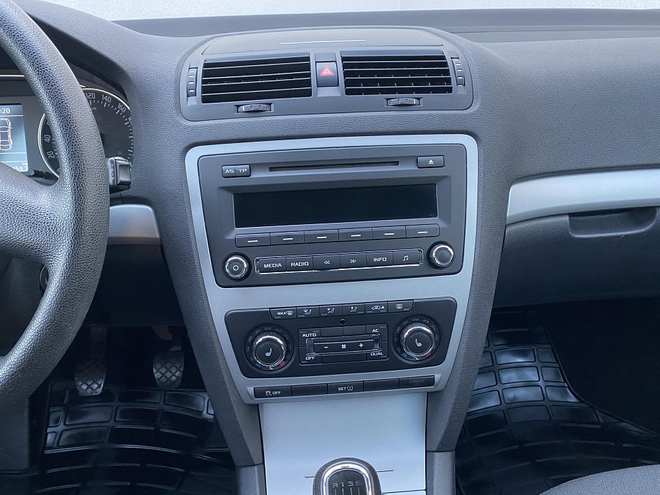 Škoda Octavia II 1.6 TDi Style
