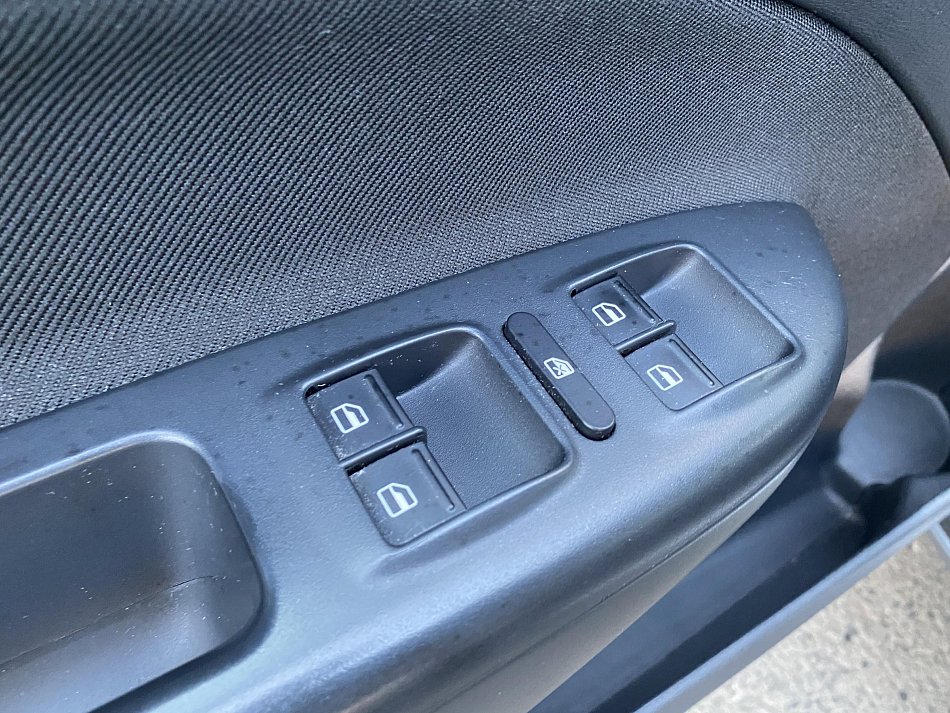 Škoda Octavia II 1.6 TDi Style