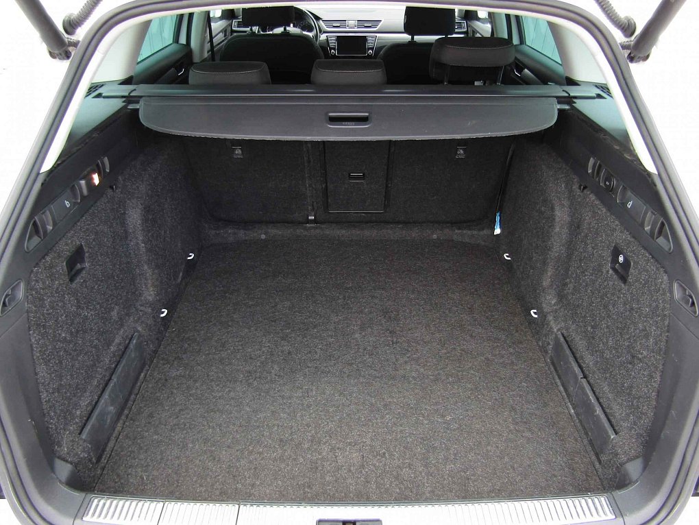 Škoda Superb 2.0 TDi Style