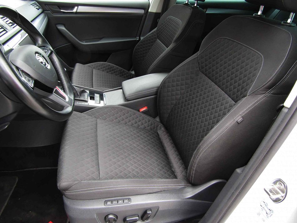 Škoda Superb 2.0 TDi Style