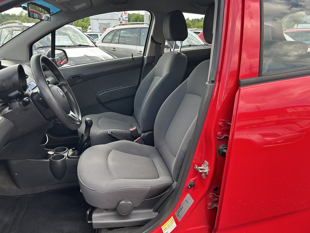 Chevrolet Spark 1.0i 