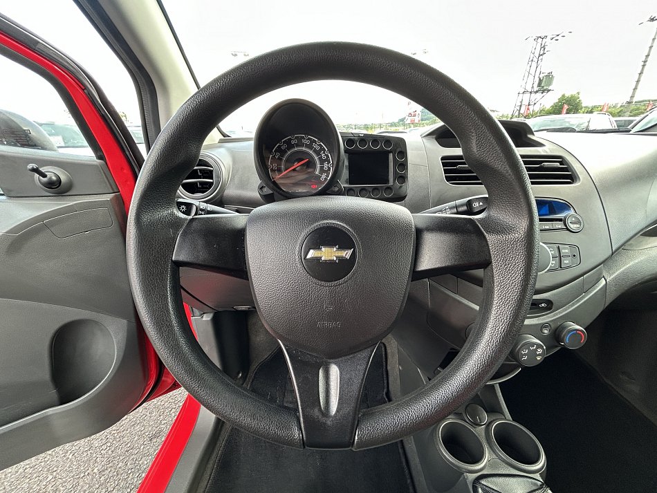Chevrolet Spark 1.0i 