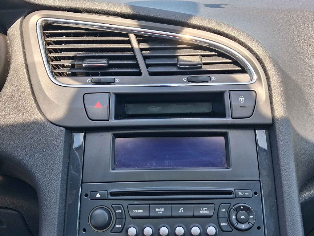 Peugeot 5008 2.0HDi 