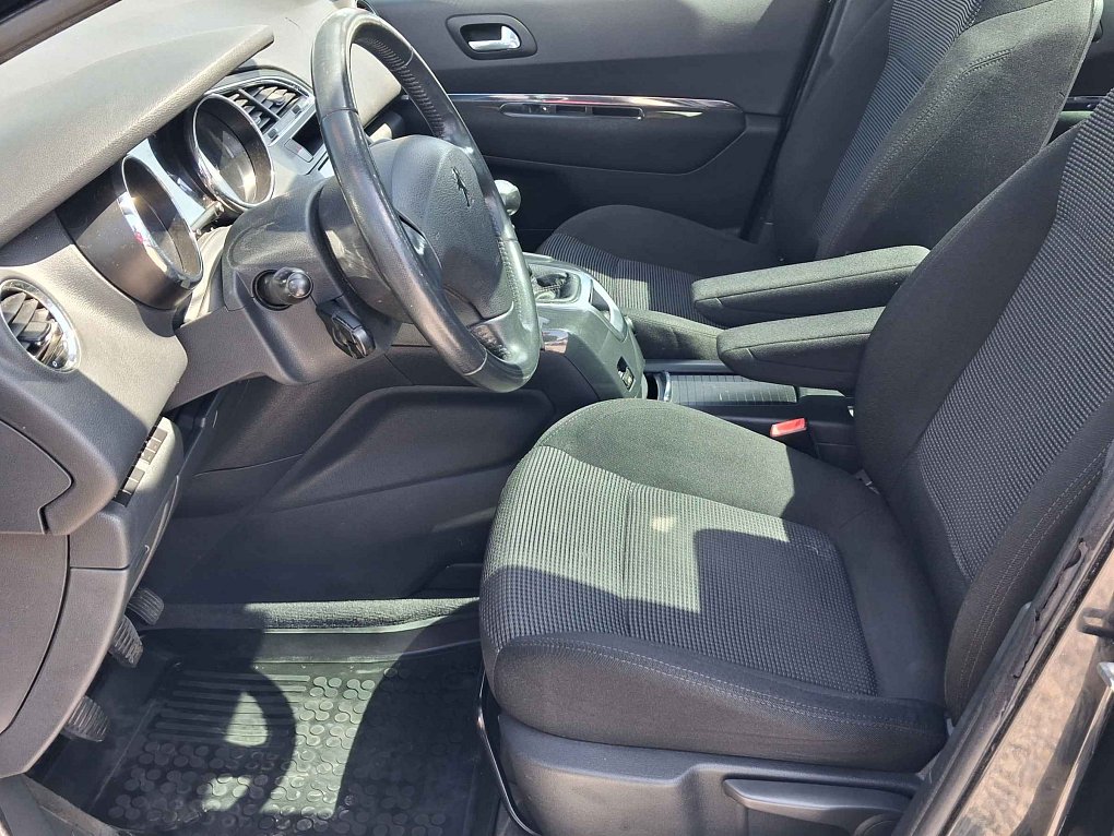 Peugeot 5008 2.0HDi 