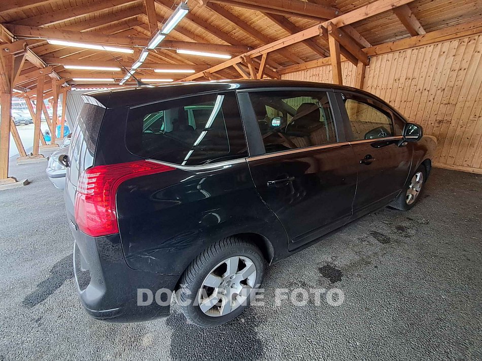 Peugeot 5008 2.0HDi 
