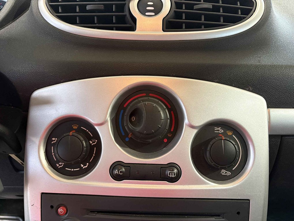 Renault Clio 1.1 i 