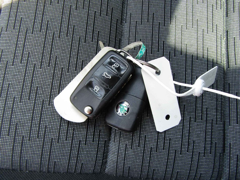 Škoda Octavia II 1.6 TDi Ambiente