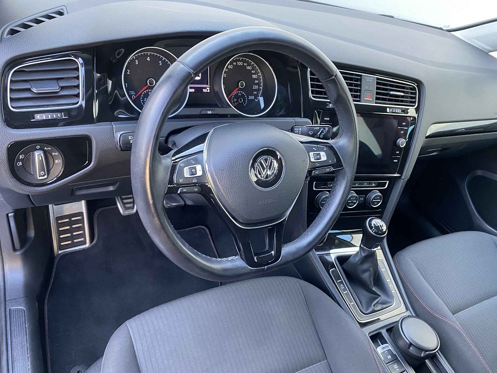 Volkswagen Golf 1.4 TSi Sound