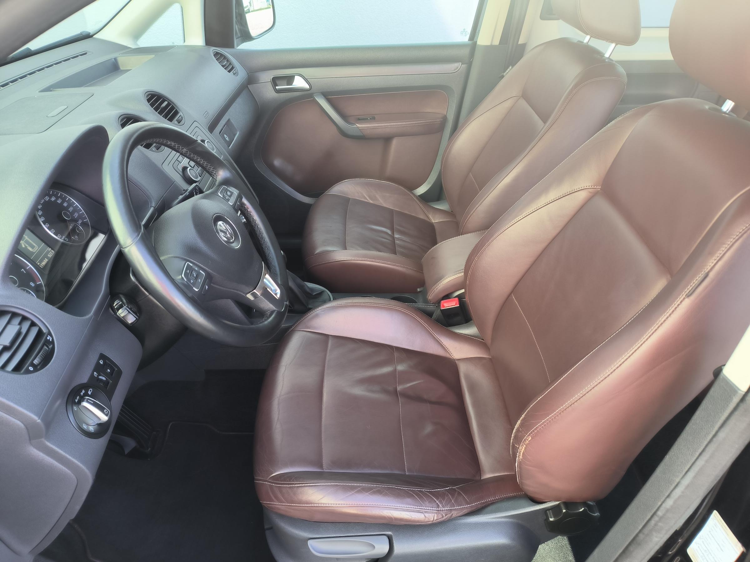 Volkswagen Caddy, 2011 - pohled č. 9