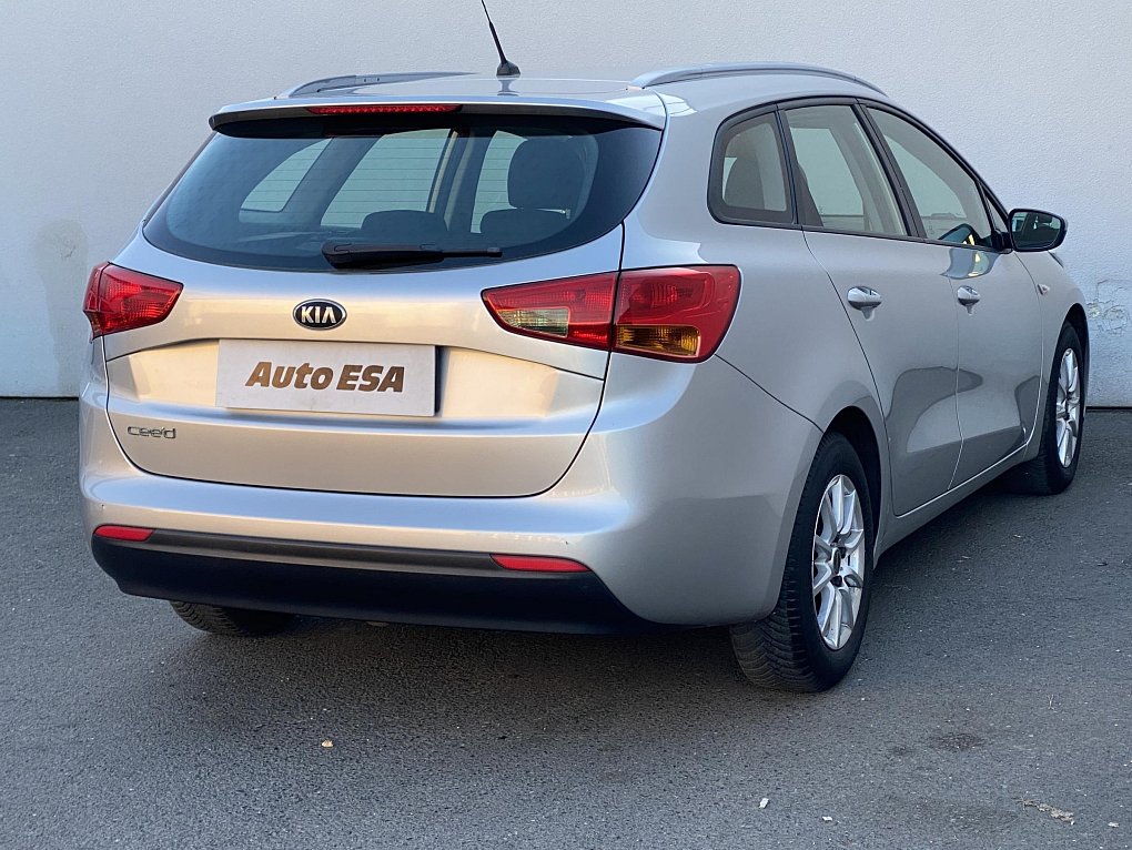 Kia Ceed 1.4CVVT Edition