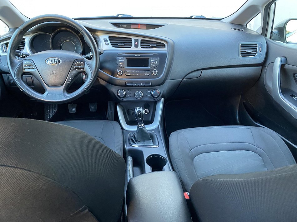 Kia Ceed 1.4CVVT Edition
