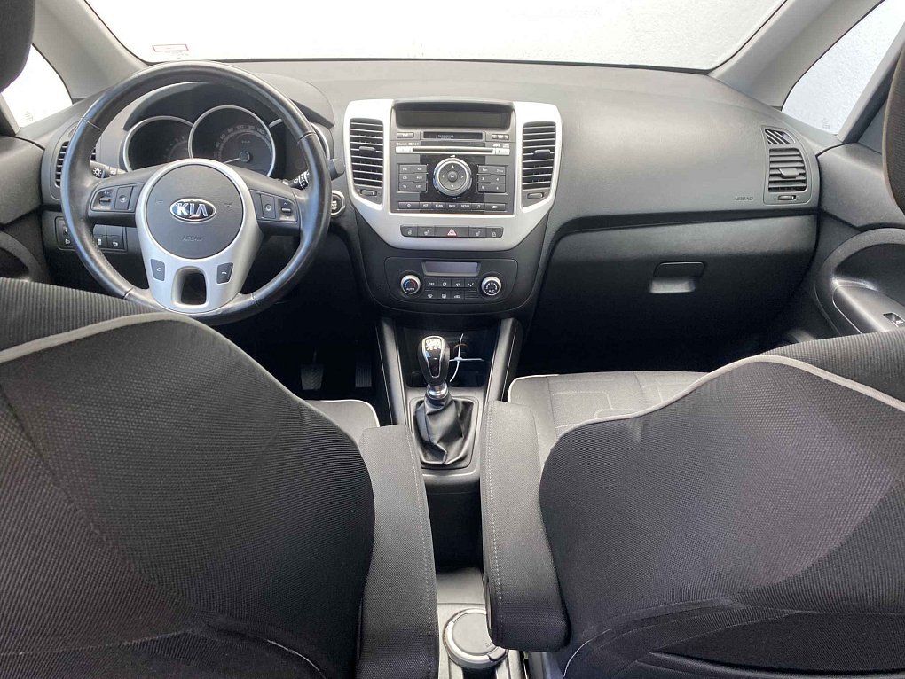 Kia Venga 1.4i 