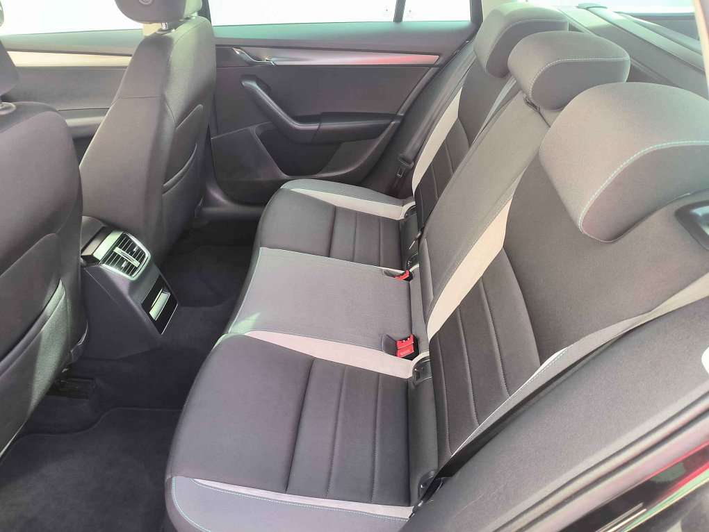 Škoda Octavia III 2.0TDi Joy