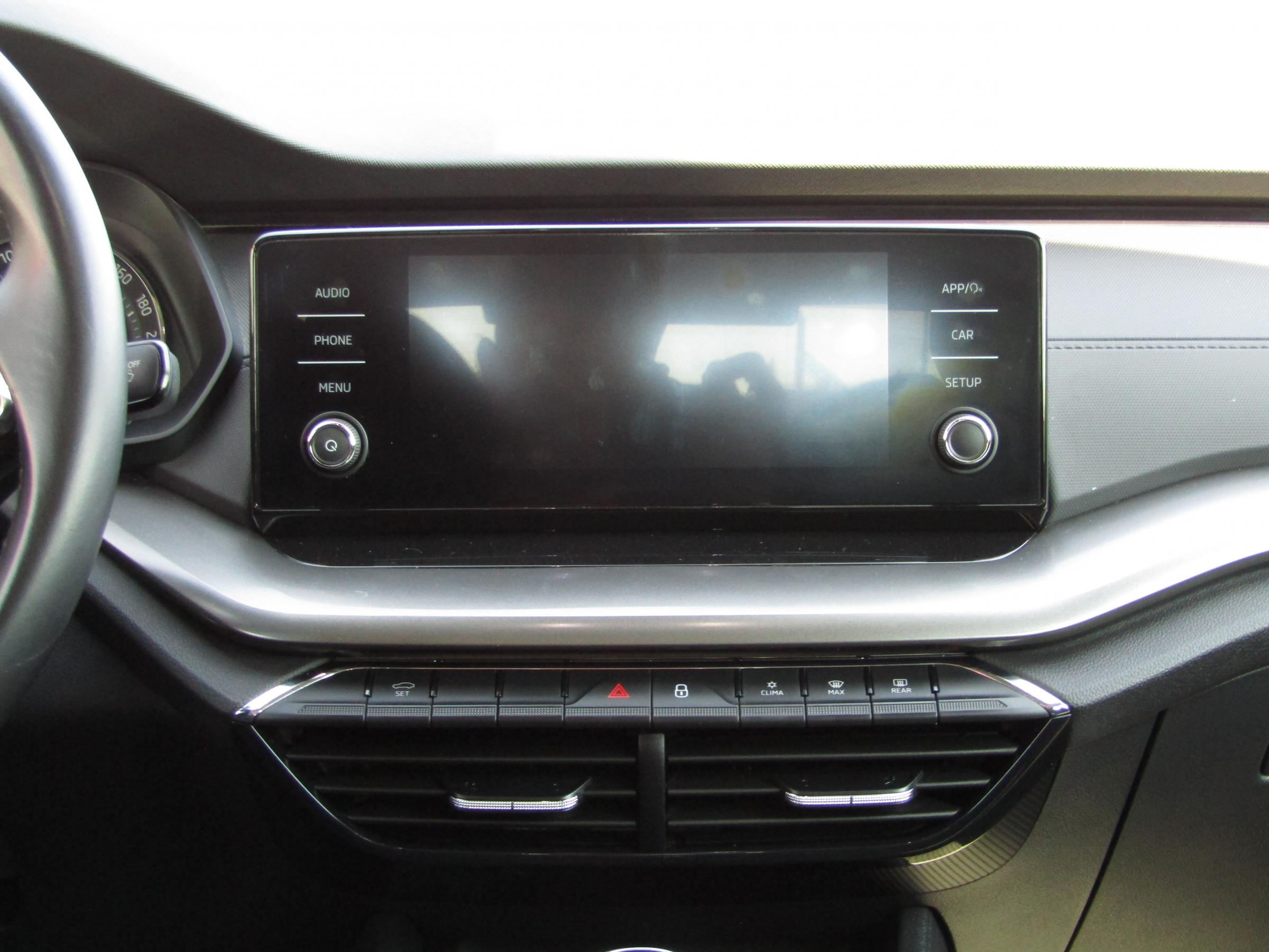 Škoda Octavia IV, 2020 - pohled č. 9