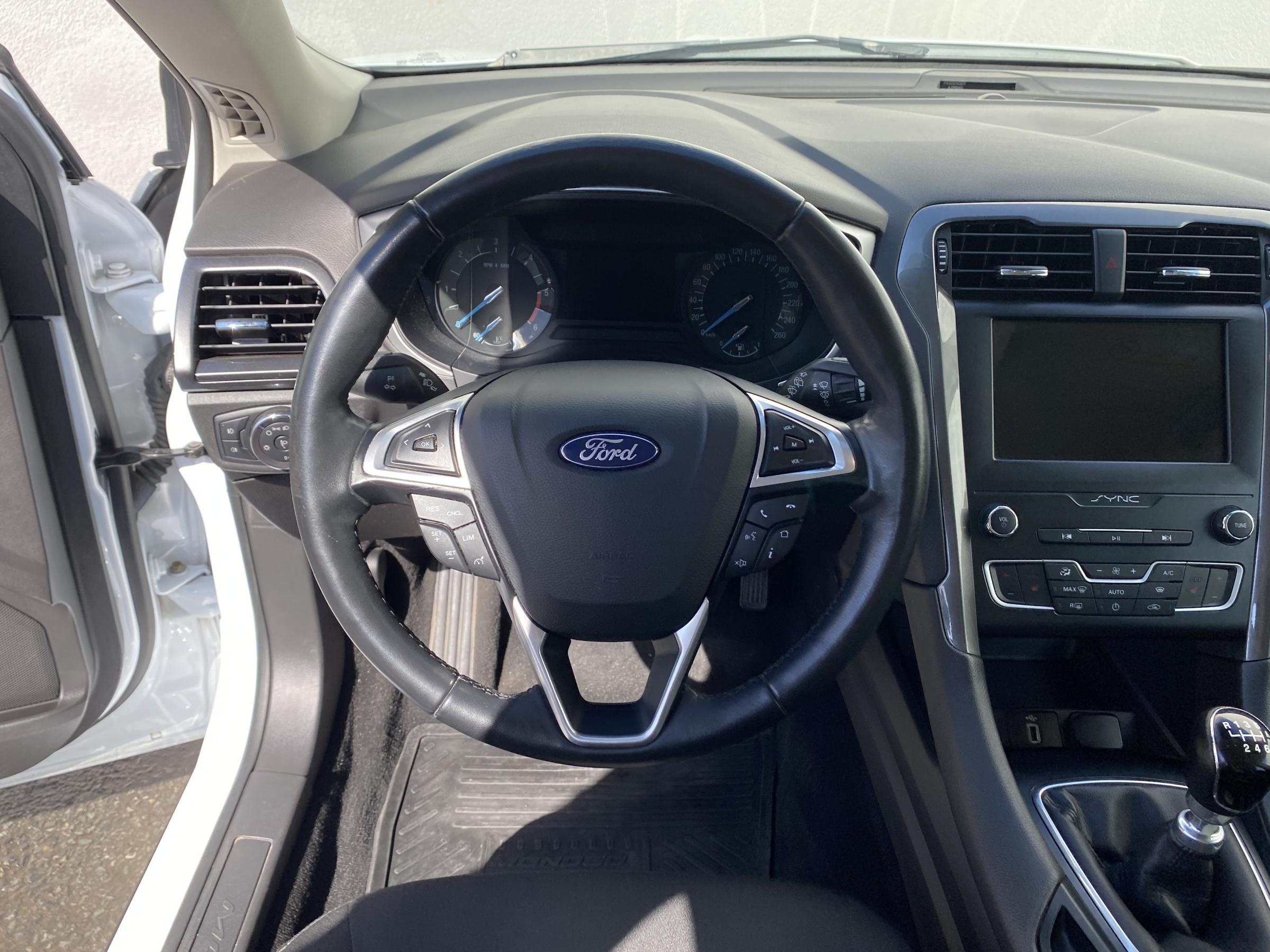 Ford Mondeo, 2019 - pohled č. 9