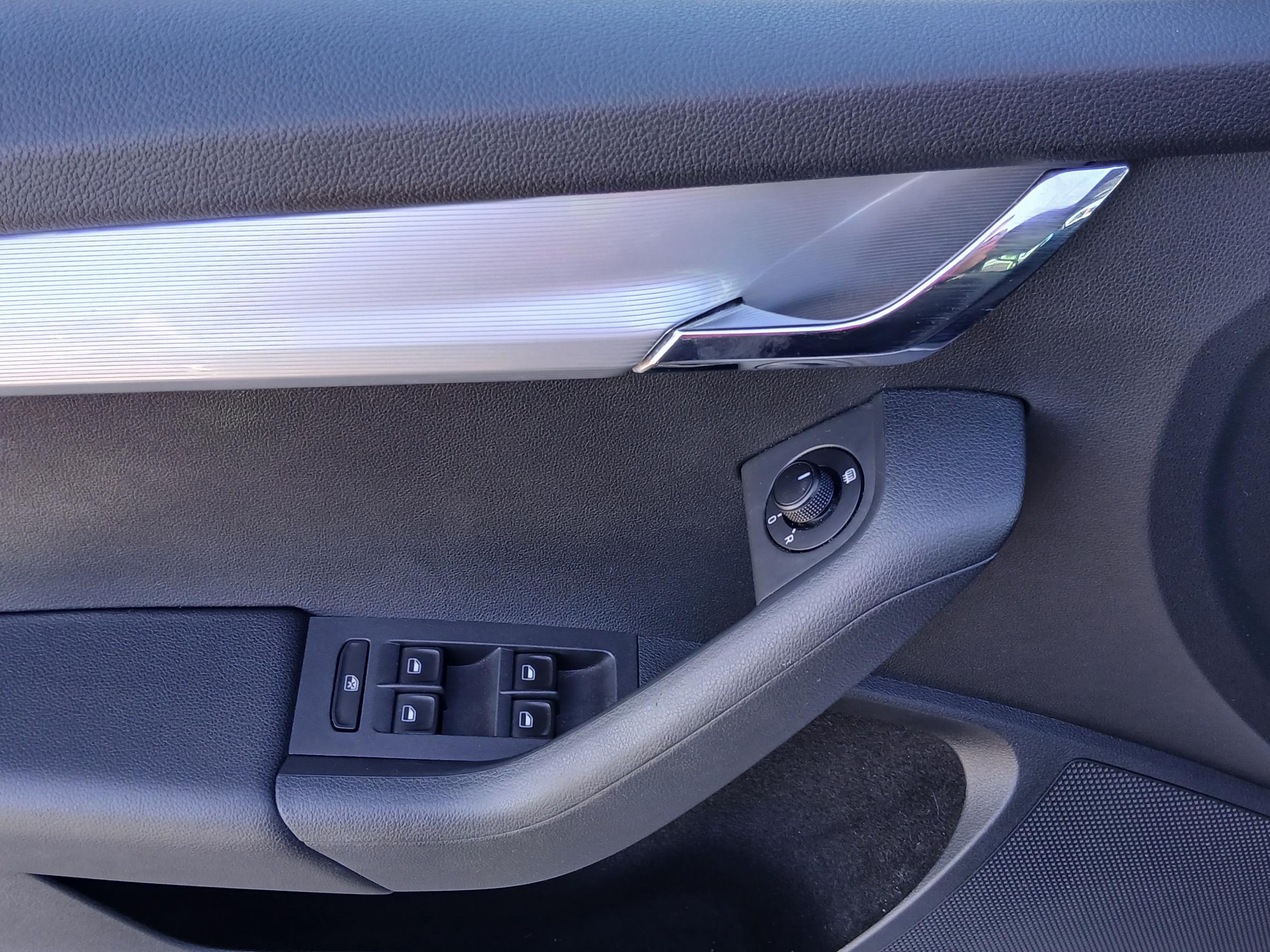 Škoda Octavia III, 2013 - pohled č. 11