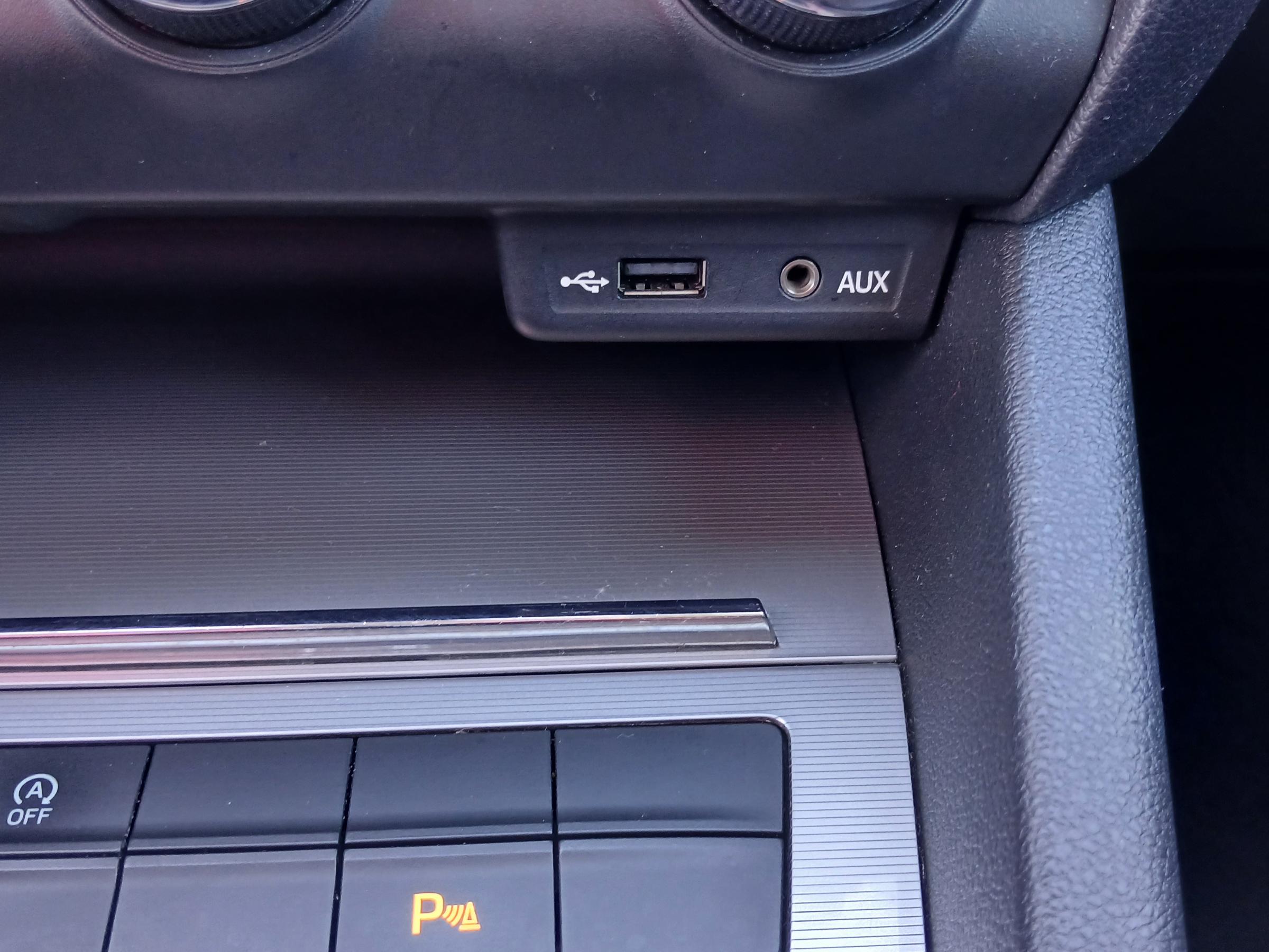 Škoda Octavia III, 2013 - pohled č. 19