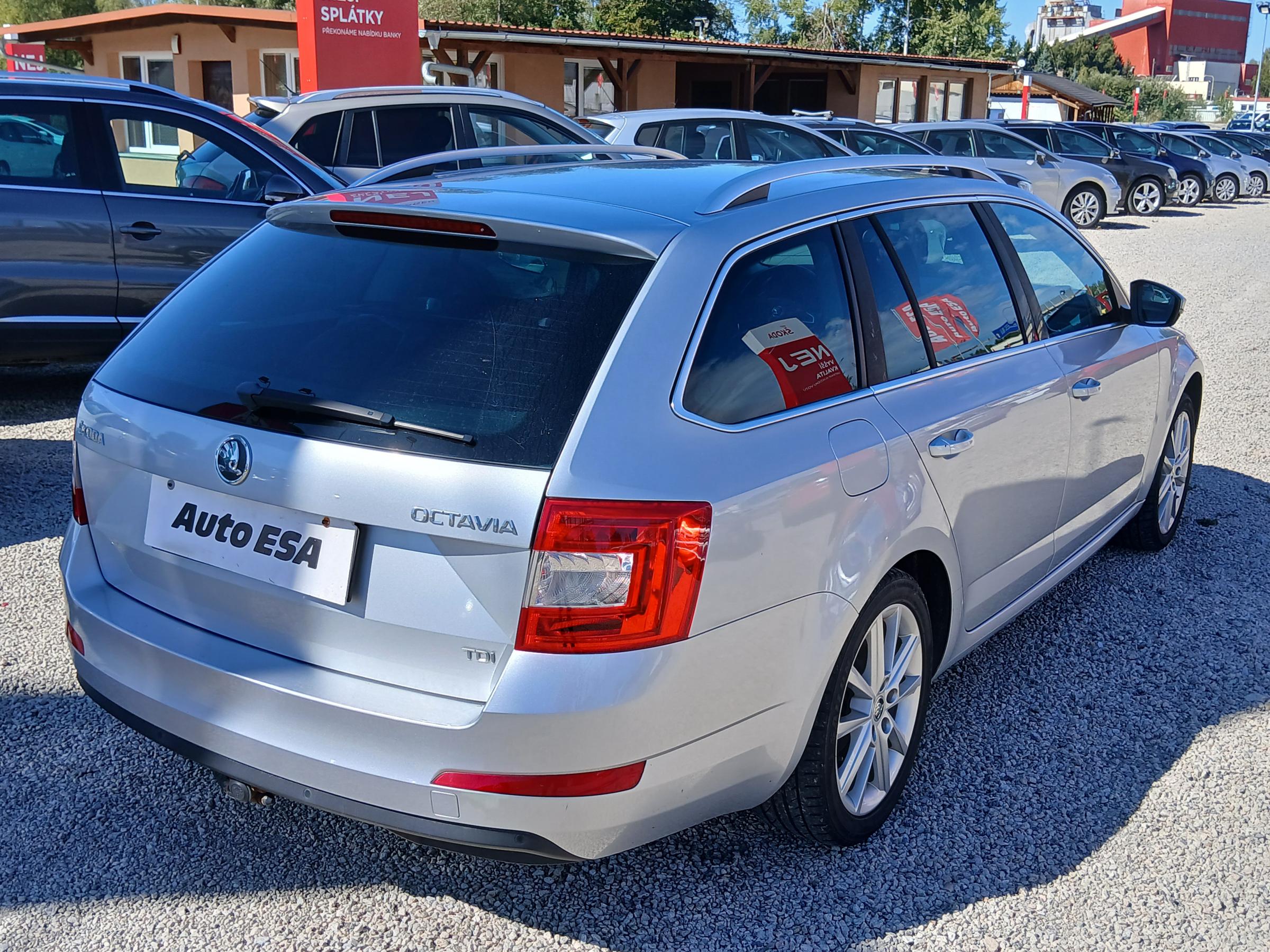 Škoda Octavia III, 2013 - pohled č. 4